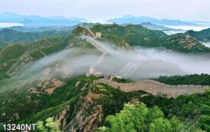 Tranh mây phủ trên vạn lý trường thành