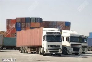Tranh vận chuyển hàng hóa 