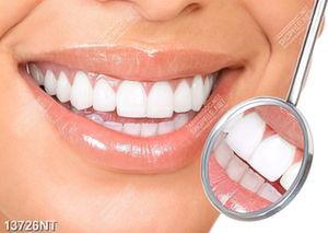 Tranh nụ cười rạng rỡ