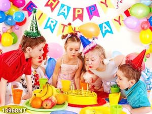 Tranh tiệc sinh nhật của bé