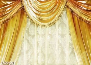Tranh tấm rèm màu vàng