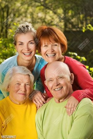 Tranh gia đình cười rạng rỡ