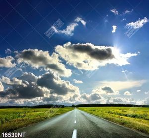 Tranh bầu trời nhiều mây trắng