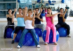 Tranh tập yoga
