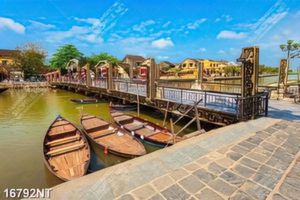 Tranh thành phố du lịch Hội An