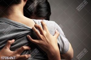 Tranh cặp đôi trẻ