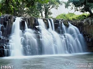 Tranh thác nước trắng treo tường