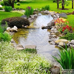 Tranh con suối nhỏ trên thảm cỏ xanh