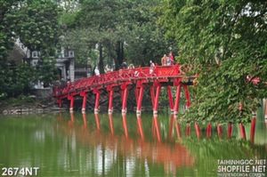 Tranh câu cầy giữa hồ tây