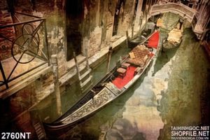 Tranh con thuyền cập bên lâu đài