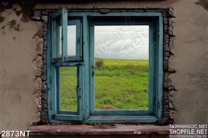 Tranh ô cửa nhìn ra đồng cỏ xanh