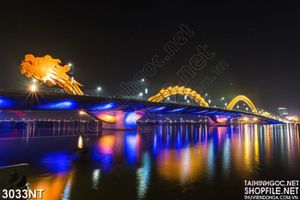 Tranh cầu rồng sáng ánh đen từ xa