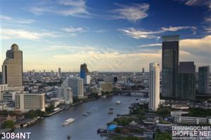 Tranh dòng sông giữa thành phố in uv