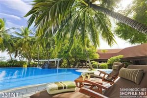 Tranh hồ bơi khu resort