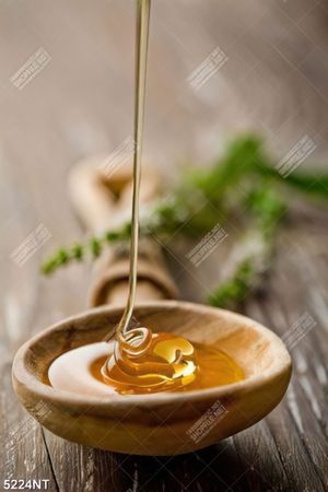 Tranh mật ong vàng óng