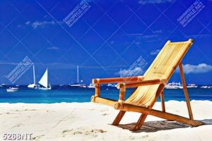 Tranh chiếc ghế trên bãi cát 