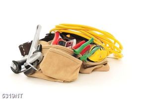 Tranh túi đựng dụng cụ sửa chữa