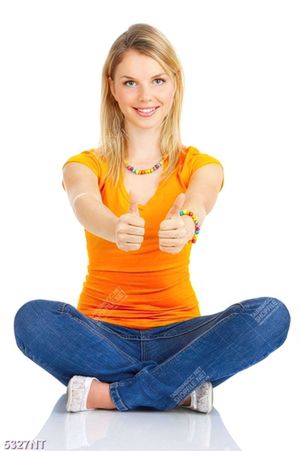 Tranh cô gái trẻ đẹp 