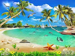 Tranh cá heo ở bãi biển nhiệt đới