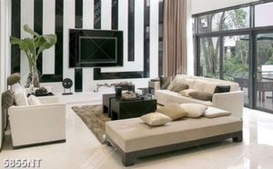 Tranh chú mèo đen bắt chuột