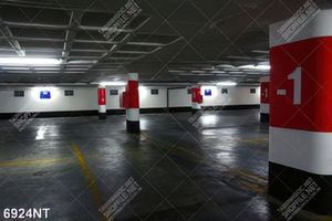 Tranh bãi đậu xe 6924NT