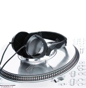 Tranh nghệ thuật tai nghe head phone 7995NT