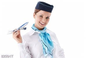 Tranh nữ tiếp viên hàng không 