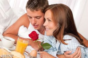 Tranh cặp đôi hạnh phúc 8557NT