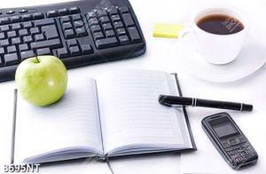 Tranh bàn làm việc 8595NT