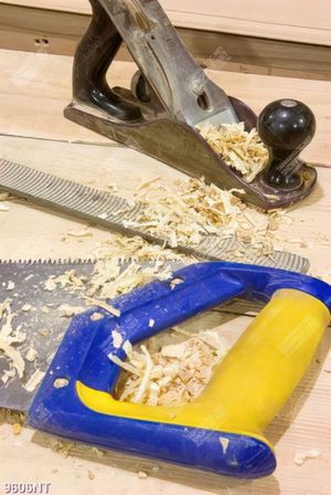 Tranh dụng cụ làm mộc 
