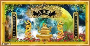 Tranh thư pháp và song long trang trí phòng thờ