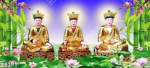 Tranh thờ Chúa Sơn Trang bên hoa sen in uv
