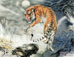 Tranh hổ uy lang thang trên núi tuyết in uv