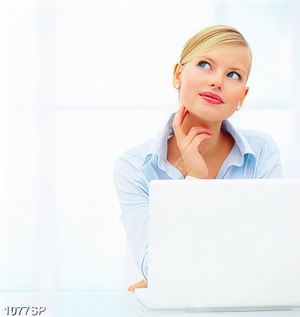 Tranh cô nữ nhân viên văn phòng xinh đẹp