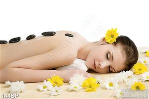 Tranh in uv spa massage đá nóng
