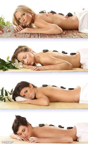 Tranh ghép cô gái massage đá nóng treo spa
