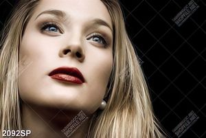 Tranh spa gương mặt xinh đẹp