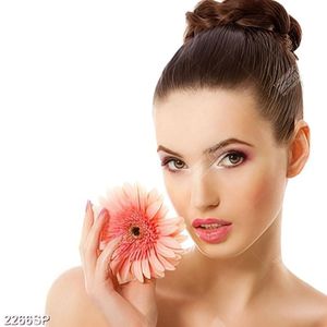 Tranh gương mặt đẹp