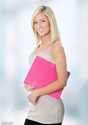Tranh spa cô gái tóc vàng xinh đẹp in canvas