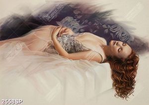 Tranh vẽ cô gái xinh đẹp nằm xõa tóc treo tường spa
