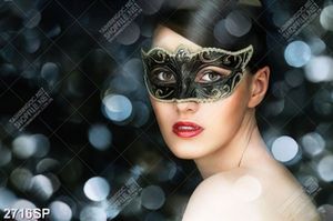 Tranh spa người đẹp bí ẩn đeo mặt nạ