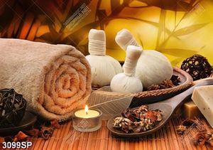 Tranh canvas ngọn nến và túi massage thái treo spa