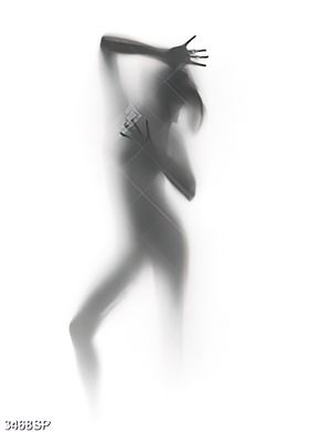Tranh cô gái sau tấm kính mờ