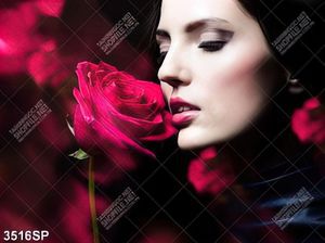 Tranh người đẹp bên bông hoa hồng