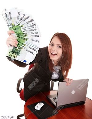 Tranh cô gái trẻ cầm xấp tiền Euro
