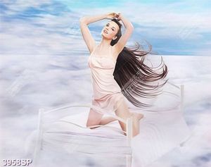 Tranh nghệ thuật người mẫu tóc dài