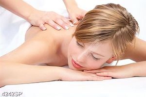 Tranh treo spa