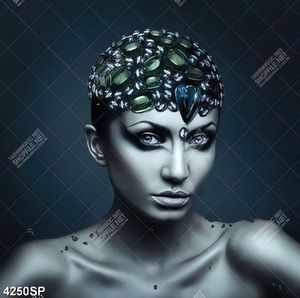 Tranh người mẫu make up nghệ thuật treo spa