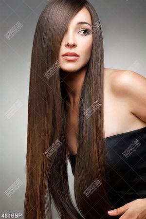 Tranh spa cô gái tóc dài xinh đẹp