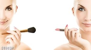 Tranh gương mặt đẹp treo trang trí tường spa